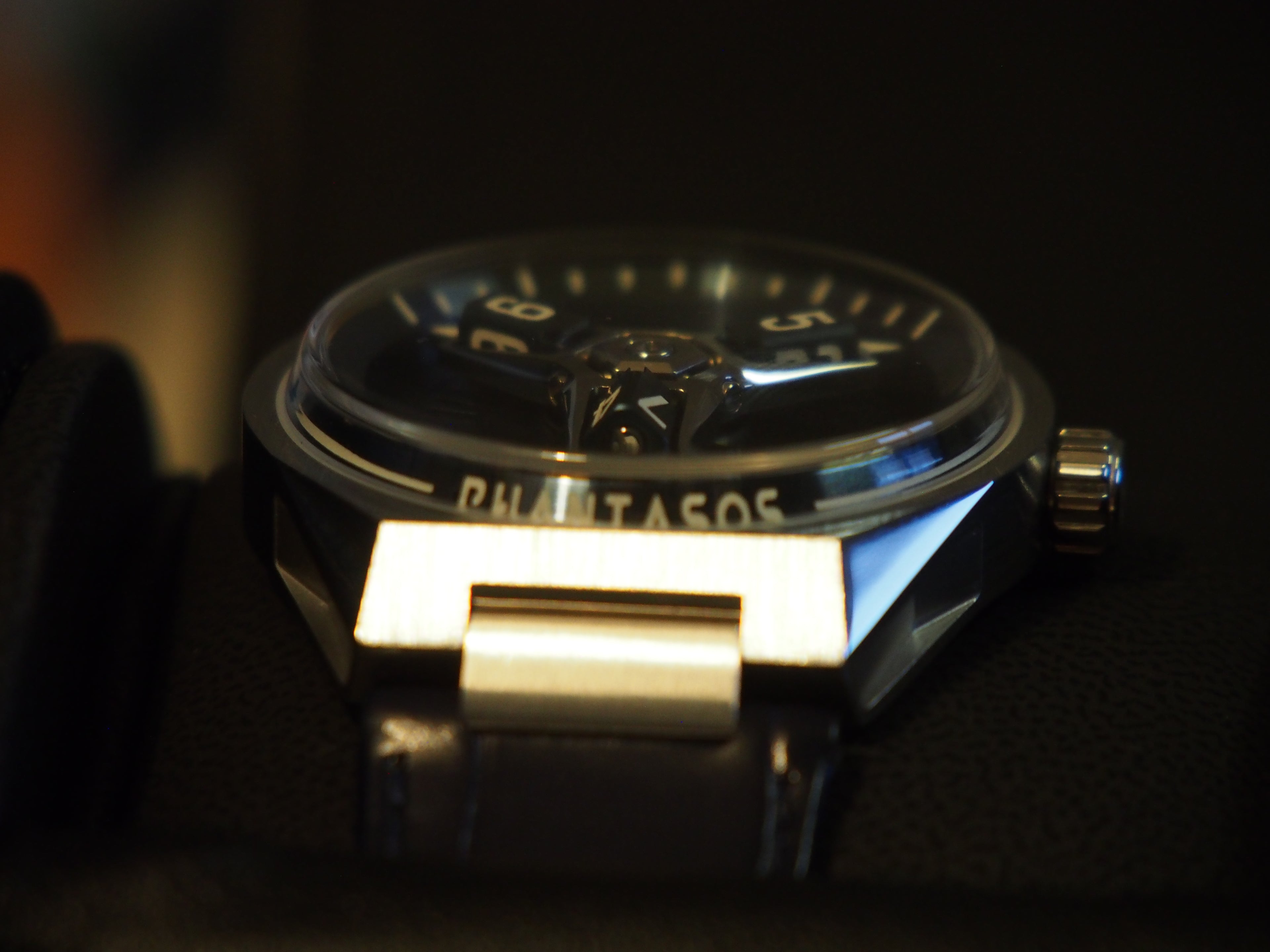 Phantasos Triclops watch wandering hours in White dial Miyota movement