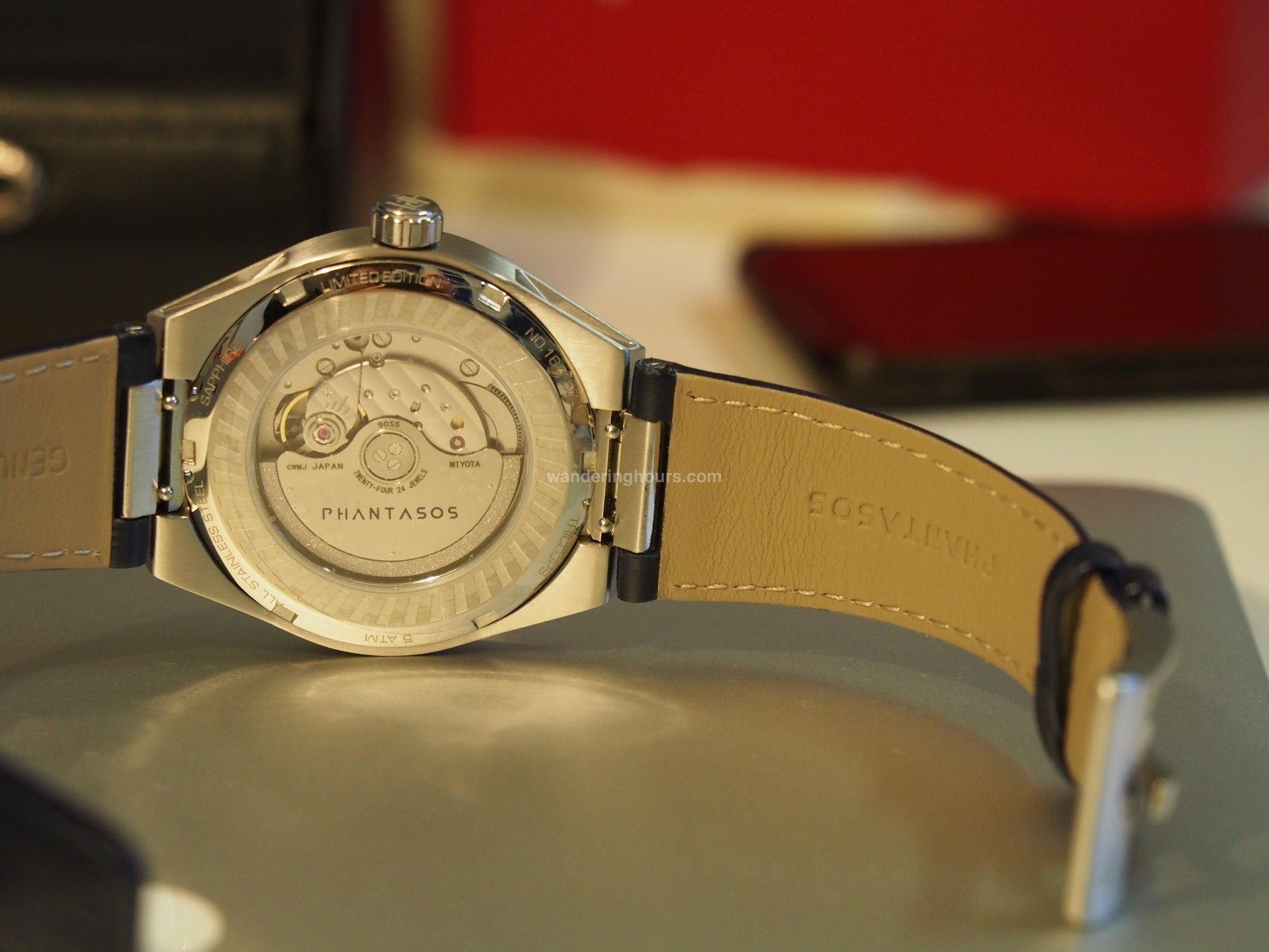 Phantasos Triclops watch wandering hours in White dial Miyota movement