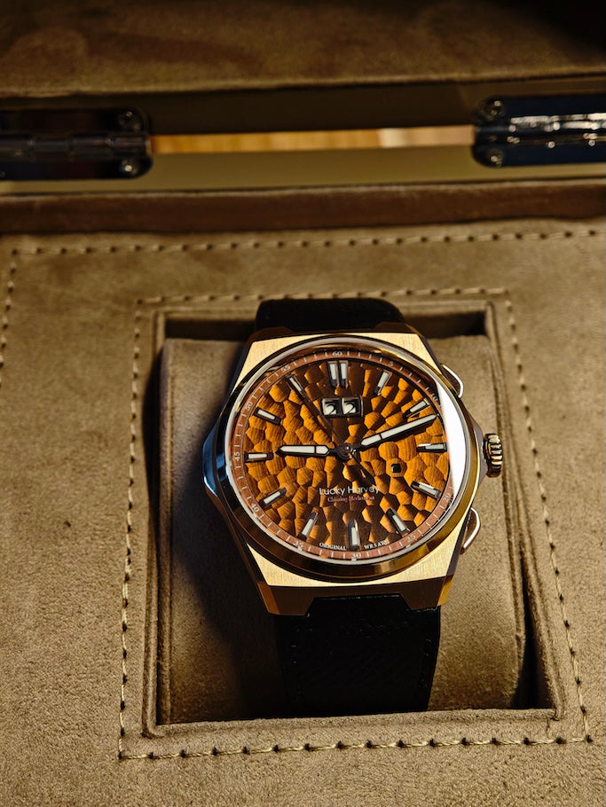 Lucky Harvey Sound Of Nature Hammer Dial