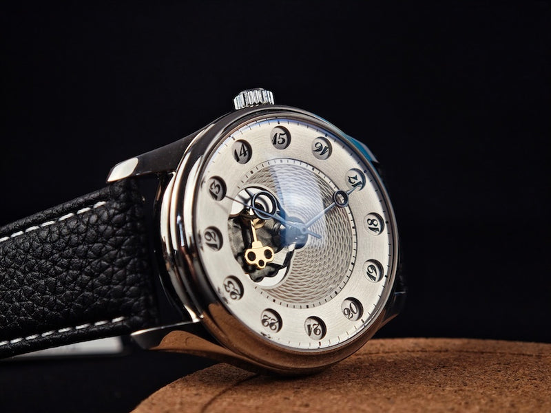 OLTO-8 Chrono Gate Jumping 24 Hours (Open Caseback + Customized Rotor)